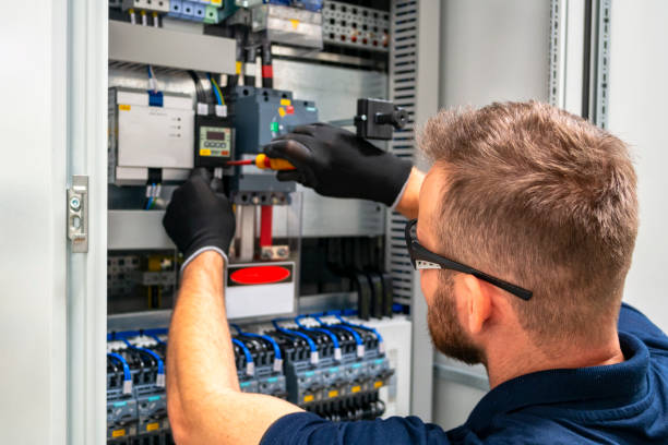 Best Affordable Electrician  in Kronenwetter, WI