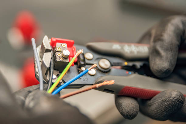 Best Ceiling Fan Installation Electrician  in Kronenwetter, WI